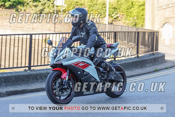 RS2106_1654