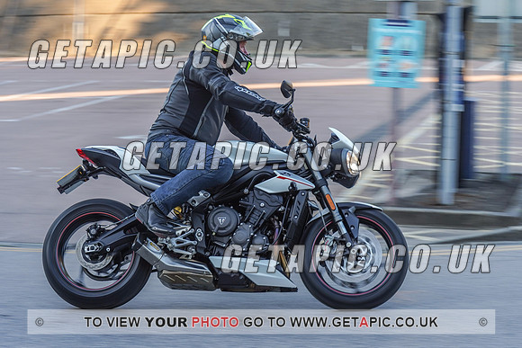 RS2106_1680