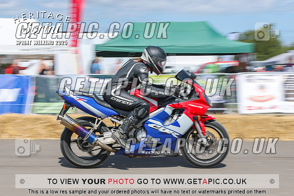 GP2508-4062_LOGO_ON_PHOTO