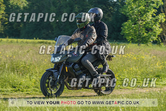 RS2106_1692
