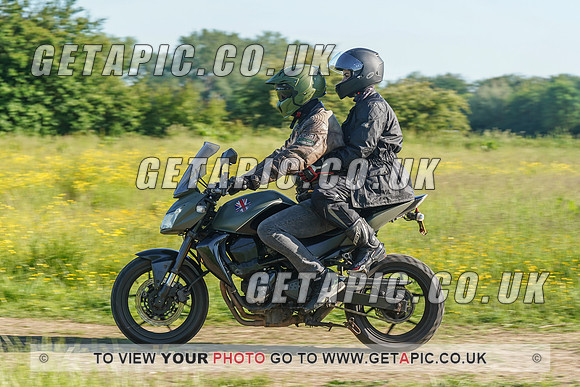 RS2106_1693