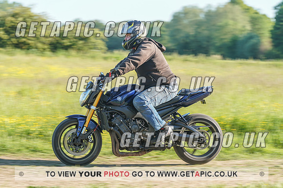 RS2106_1747