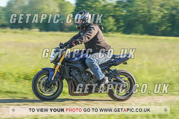 RS2106_1746