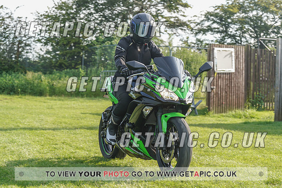RS2106_2090