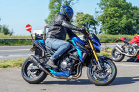 RS2106_2502