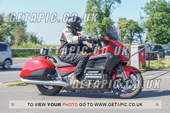 RS2106_2518