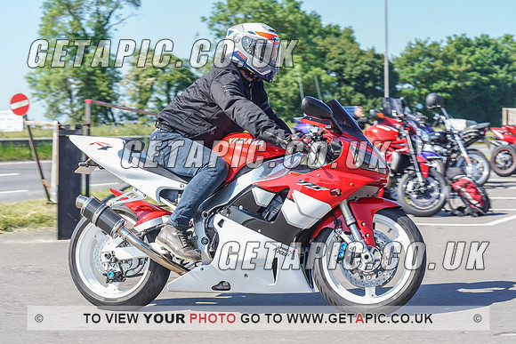 RS2106_2525
