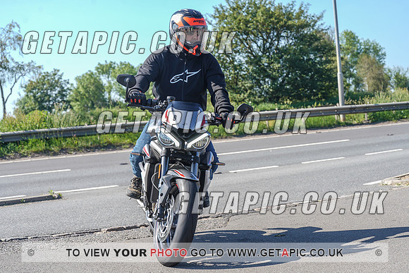 RS2106_2533