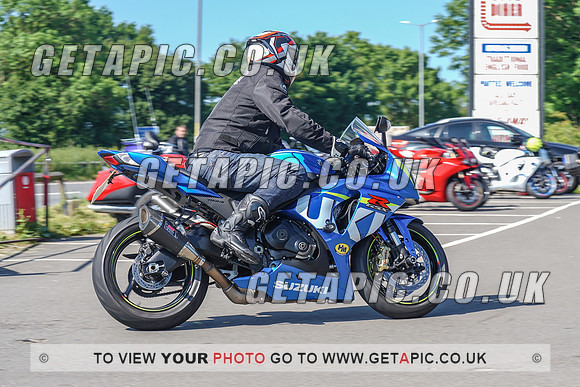 RS2106_2543