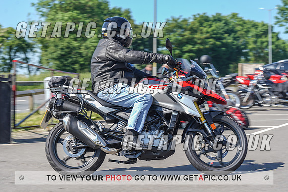 RS2106_2557
