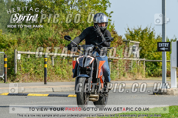 KS2409-0896-C_LOGO_ON_PHOTO