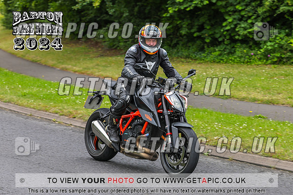 PR2407-171_LOGO_ON_PHOTO