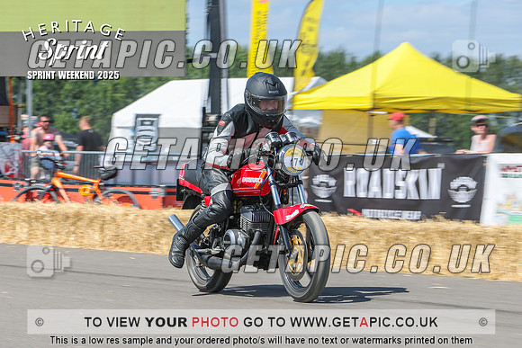 GP2508-3931_LOGO_ON_PHOTO