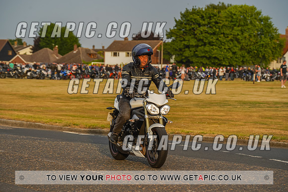 RS2207_9181