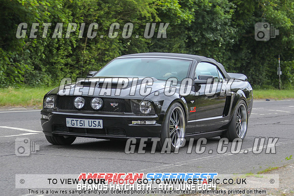 GP2406-6512-C_LOGO_ON_PHOTO