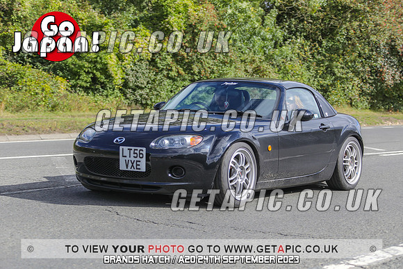 GP2309-20302-C_LOGO_ON_PHOTO