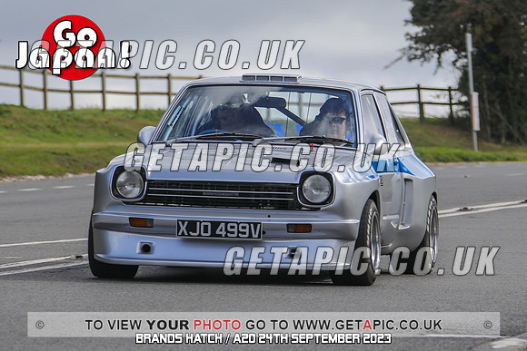 GP2309-20321-C_LOGO_ON_PHOTO