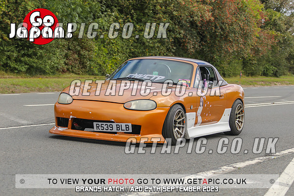 GP2309-20457-C_LOGO_ON_PHOTO