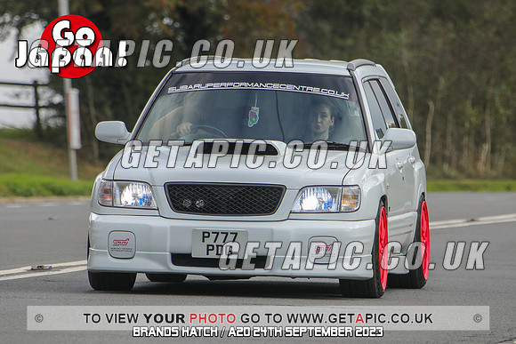 GP2309-20563-C_LOGO_ON_PHOTO