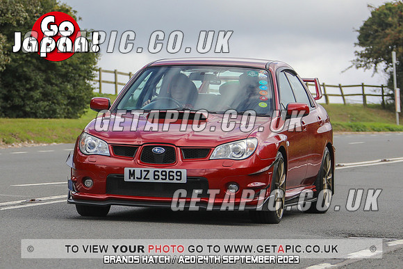 GP2309-20571-C_LOGO_ON_PHOTO