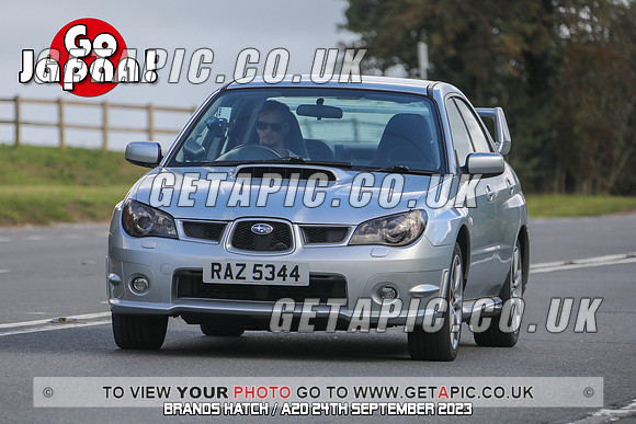 GP2309-20674-C_LOGO_ON_PHOTO