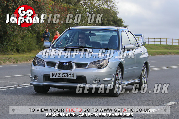 GP2309-20676-C_LOGO_ON_PHOTO