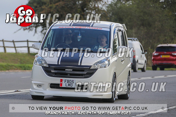 GP2309-20678-C_LOGO_ON_PHOTO