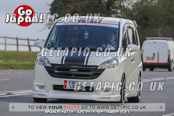 GP2309-20679-C_LOGO_ON_PHOTO