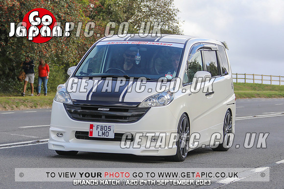 GP2309-20680-C_LOGO_ON_PHOTO