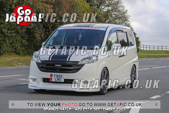 GP2309-20681-C_LOGO_ON_PHOTO