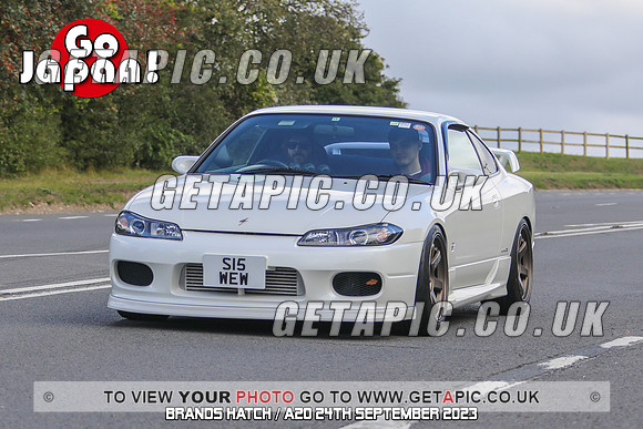 GP2309-20692-C_LOGO_ON_PHOTO