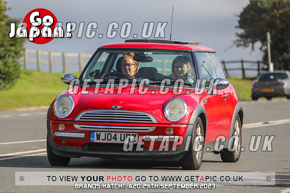 GP2309-20708-C_LOGO_ON_PHOTO