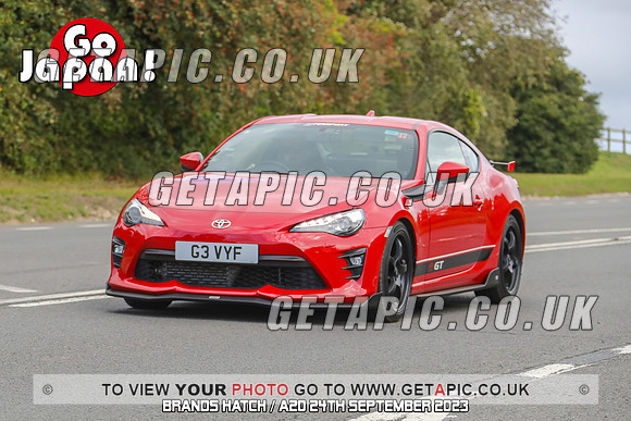 GP2309-22211-C_LOGO_ON_PHOTO