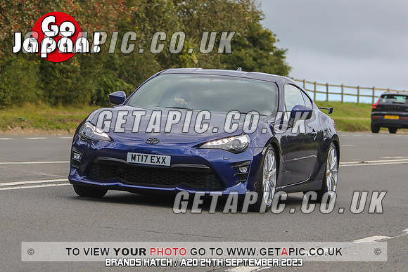 GP2309-22374-C_LOGO_ON_PHOTO