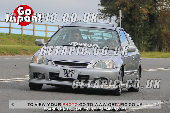 GP2309-22829-C_LOGO_ON_PHOTO