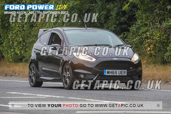 GP2309-15452_LOGO_ON_PHOTO