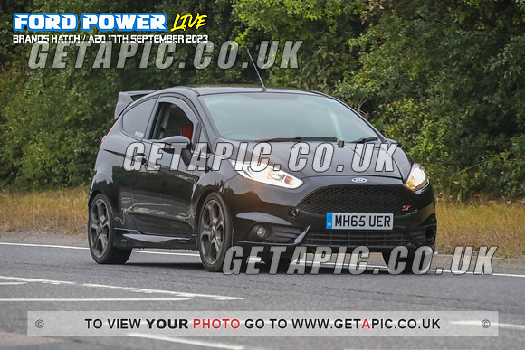GP2309-15453_LOGO_ON_PHOTO