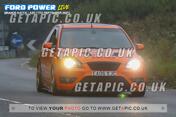TB2309-17568_LOGO_ON_PHOTO