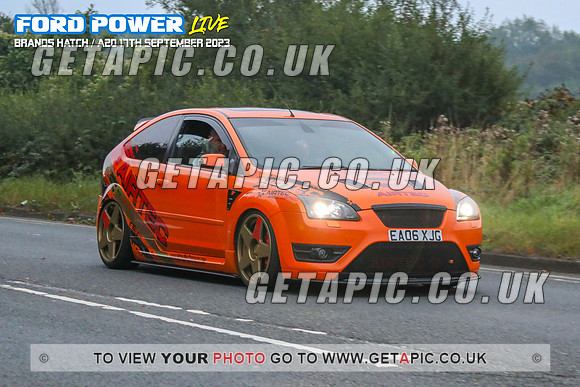 TB2309-17574_LOGO_ON_PHOTO