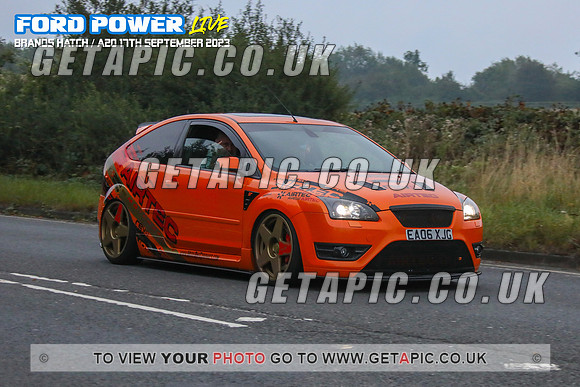 TB2309-17575_LOGO_ON_PHOTO