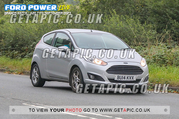 TB2309-18455_LOGO_ON_PHOTO