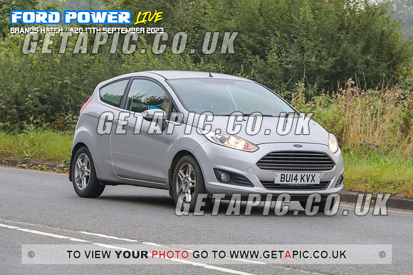 TB2309-18456_LOGO_ON_PHOTO