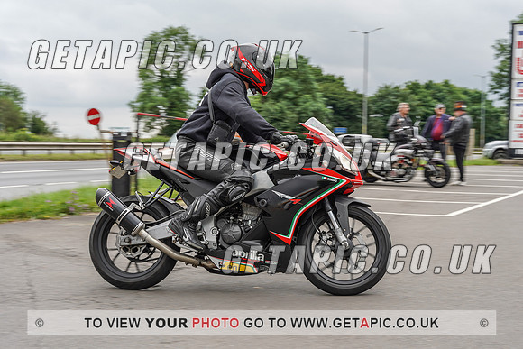 RS2106_3688