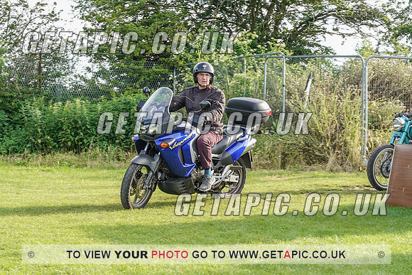 RS2107_1005