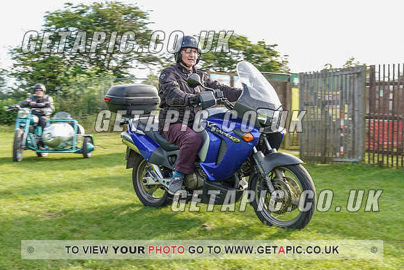 RS2107_1009
