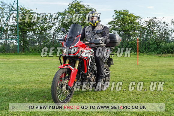 RS2107_1039