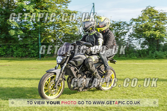 RS2107_1046