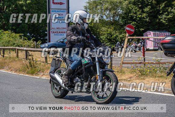 RS2207_9891