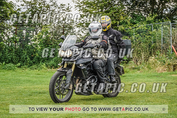 RS2107_1201