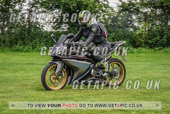 RS2107_1208